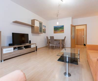 2-izbový byt s parkovaním, Petržalka