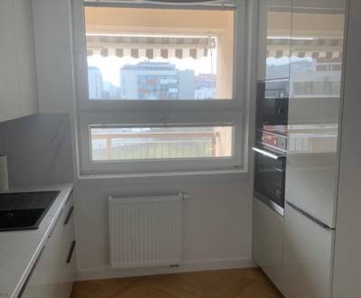 Predaj 2 izbového bytu, Drotárska cesta, Bratislava