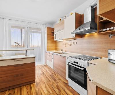 Veľký 2-izbový byt so súkromnou záhradou a balkónom – Most pri BA