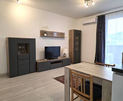 PRENÁJOM - 3 izbový byt v novostavbe - Nitra, blízko centra