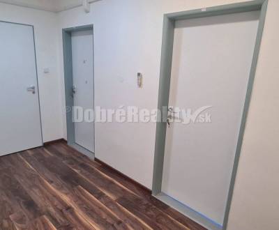 Dobré reality na prenájom 2x - 2-izbový priestor 32,80 m2, klimatizáci
