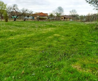 Veľký stavebný pozemok len 15 km od Nitry v obci Horná Kráľová
