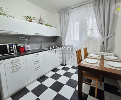 Predaj, štvorizbový byt Bratislava Petržalka, Budatí...