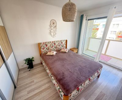 TOPOĽČANY - PREDAJ 3 izbový prijemný byt