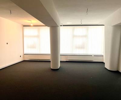 I Kompletne zrekonštruovaný nebytový priestor v Novom Meste