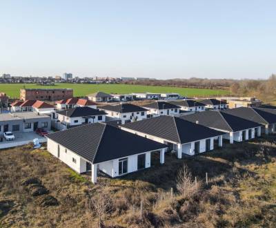 I PREDAJ novostavba 4i rodinného domu s terasou a záhradkou