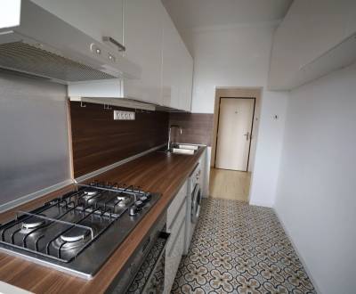 2-izb. byt, Zimná ul., Ružinov, 6.p./6, lodžia