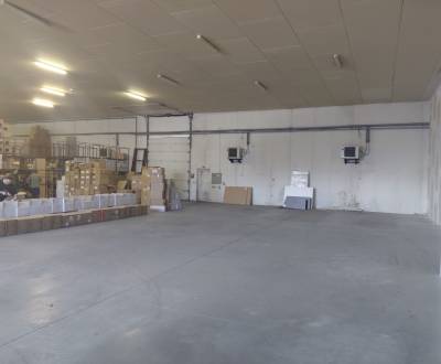 Prenájom sklad. priestoru 385 m2 medzi Rožňavskou a Vajnorskou