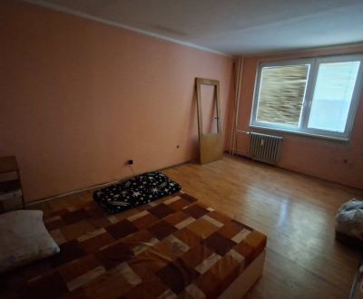 Na Predaj 3 izbový Byt s balkónom, výmera72m2 Sereď