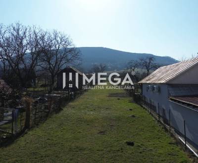 Rovinatý pozemok na predaj, obec Ptičie! Exkluzívna ponuka!