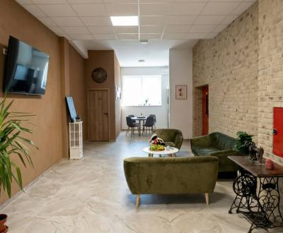 Prenájom moderných kancelárskych priestorov 50m2 - Trnava Chovateľská