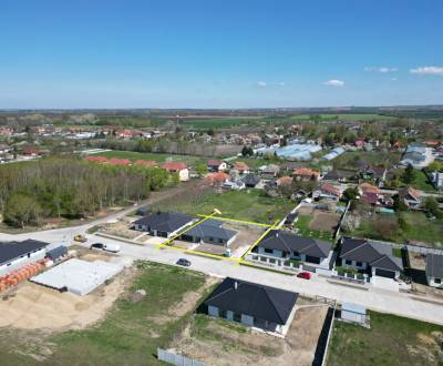 NA PREDAJ 4 IZBOVÁ NOVOSTAVBA, CHOTÍN, OKRES KOMÁRNO