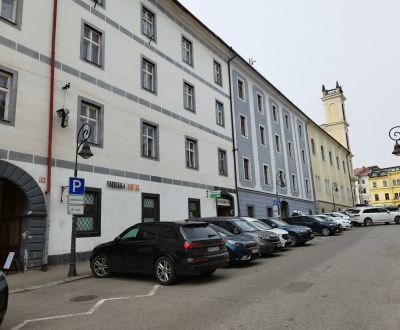 Priestor na prevádzkovanie služieb,26m2,Kapitulská ul.,Banská Bystrica
