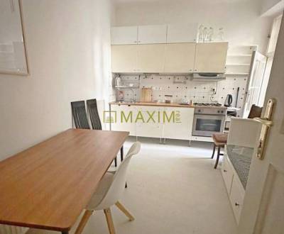 Predaj 3,5 izbového bytu na ulici Štetinova v Bratislave