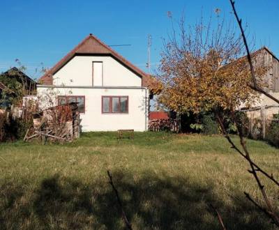 Veľké Úľany - predaj rodinného domu 