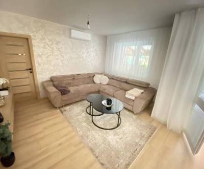 ☎️ 0918/197 701 Predám priestranný  3 izbový  byt s veľkou terasou a m