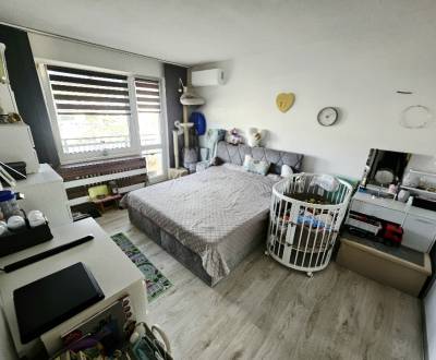 1 izbový byt Bánovce nad Bebravou 34 m2 /CENTRUM- STRED /BALKÓN /