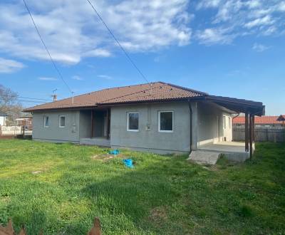 PREDAJ Dvojgeneračný rodinný dom Encs, Maďarsko