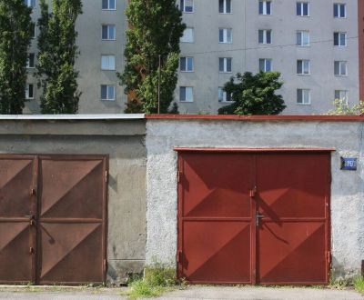 REZERVOVANÉ - PREDAJ - Garáž na ulici Varšavská