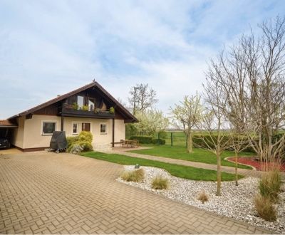 Predaj 5i rodinný dom na slnečnom 1284 m2 pozemku, Bezenye