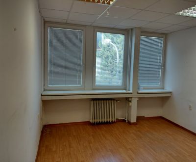 Klimatizovaná kancelária 22 m2 pri POLUS-e na Pluhovej ul.