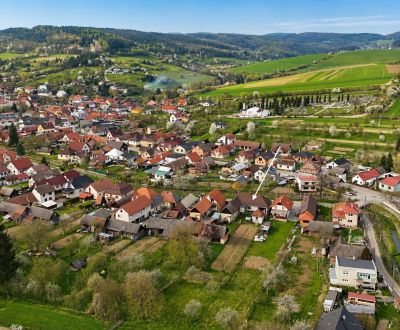 Skvelá ponuka - rodinný dom s veľkým pozemkom - Horná Súča