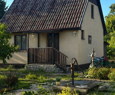 REZERVOVANÁ 