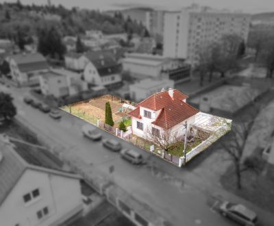 Rodinný dom s pozemkom 727m2, Tatranská ul. - Trenčín