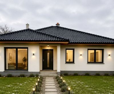 NOVOSTAVBA  - Rozostavaný bungalov v obci Dúbravka