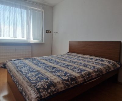 Ponúkame na predaj 2-izbový byt v najlepšej lokalite Senca.