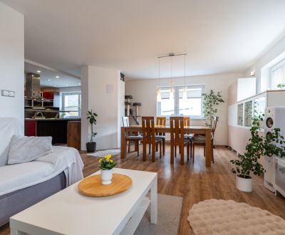 Na predaj nadštandardný rodinný dom s investičným pozemkom 1400m2