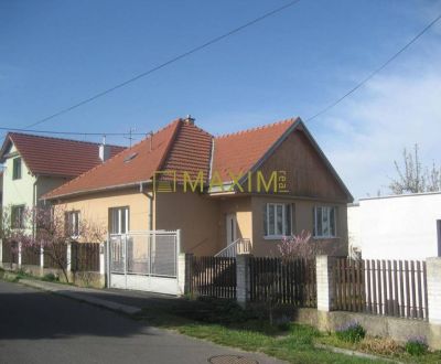 Rodinný dom v Záhorskej Bystrici na ulici Donská