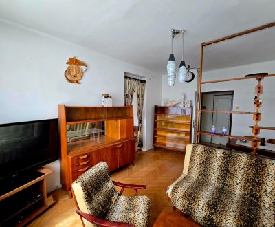 NA PRREDAJ 3 izbový byt Za poštou / Hlohovec