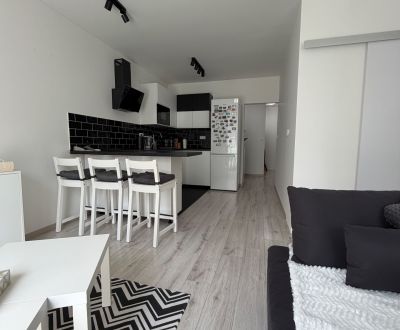 - PREDAJ - 1,5IZBOVÝ BYT 61m2- UZBECKÁ - PODUNAJSKÉ BISKUPICE