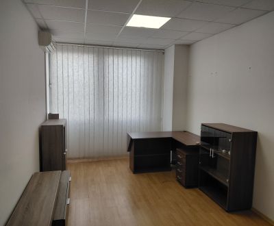 Klimatizovaná kancelária 21,5 m2 na Tomášikovej ul.