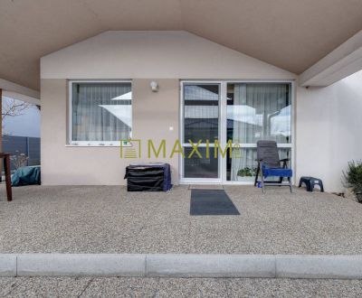 Moderný samostatne stojaci 4-izbový bungalov, Láb okres Malacky