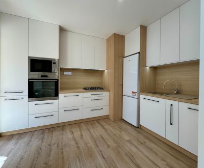 ŠTÝLOVÝ 3-IZBOVÝ BYT PO KOMPLETNEJ REKONŠTRUKCII – PREŠOV, SEKČOV