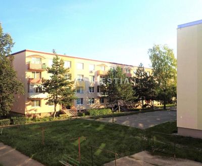 Zariadený 2-izbový byt na prenájom, kúsok od centra mesta