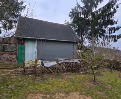 Pozemok s chatkou a nádherným výhľadom v Sokolovciach | 645 m² | elekt