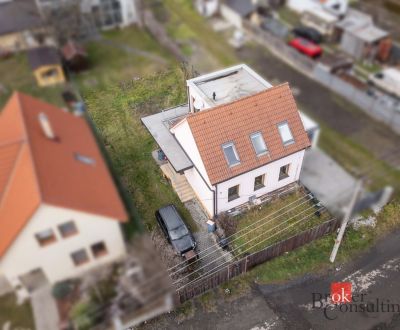 Rodinný dom vo Vajnoroch, na predaj