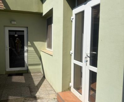 1,5 IZBOVÝ BYT PRIAMO V CENTRE