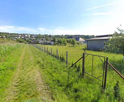 Na predaj stavebný pozemok o rozlohe - 1 000 m² vo Vranove nad Topľou.