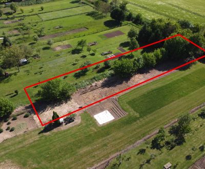 Výčapky – 172 m2 INVESTIČNÝ POZEMOK -  Predaj