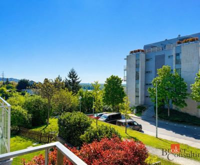 Veľká terasa, súkromie a výhľad na Dunaj | 2i byt Karlova Ves | parkov