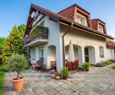 Luxusný Rodinný dom 1750m2 Zvolen - Sliač  na predaj 