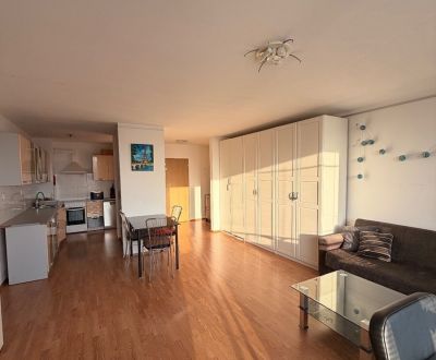 4-izb. byt, Nová Rožňavská, Nové Mesto, lodžia