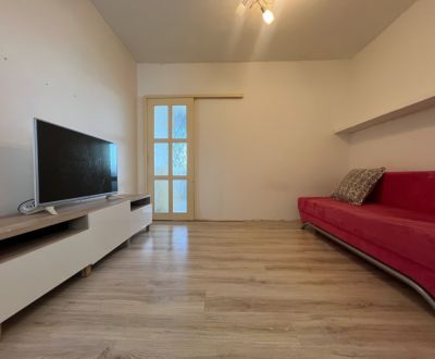 Na predaj 1-izbový byt s loggiou - Žiar nad Hronom, M. Chrasteka 1B718