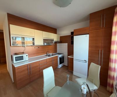 3 izbový byt s balkónom v meste Levice