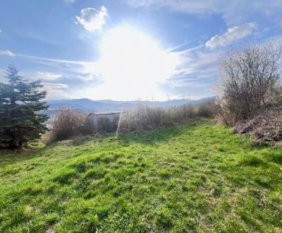 Na predaj pozemok  1342m2  a 1123m2 - Banská Bystrica P310ZL