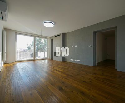 Inteligentný 4-izbový byt s garážou, dvoma balkónmi a technológiami be
